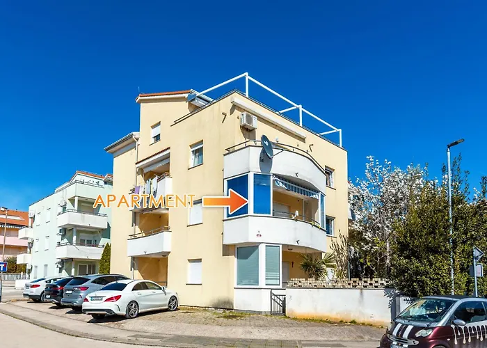 Apartman Hanna - 500m From The